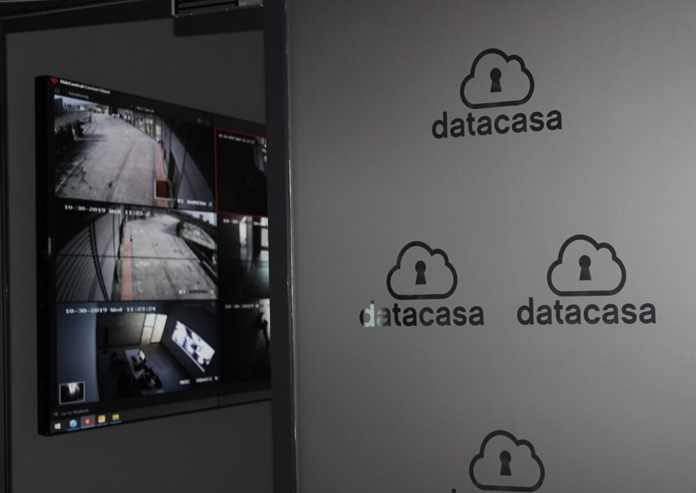 DataCasa İstanbul Başakşehir Tier III veri merkezi — DataCasa güvenlik izleme