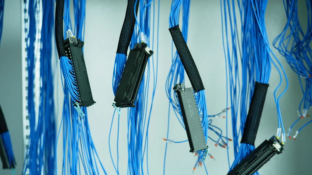 IPv6 Geçişi: Dual-Stack Yapılandırma ve IPv6 Güvenliği — VDS Pratik Rehberi